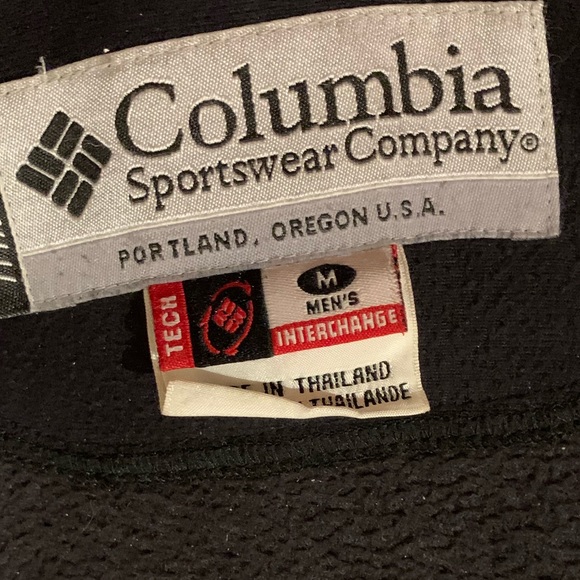 Columbia cold weather jacket with hoodie, titanium series with Omni tech fleece - Picture 4 of 8